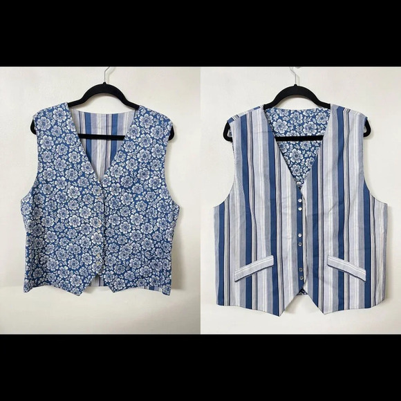 VINTAGE Crazy Horse Liz Claiborne sz M/L Blue Striped Floral Reversible Vest 90s - Picture 1 of 13